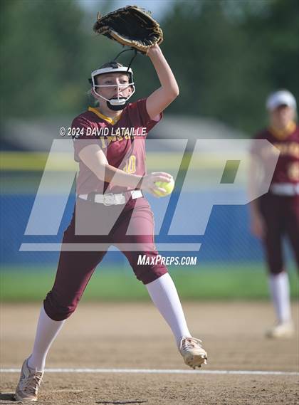 Thumbnail 1 in Windsor @ Poudre photogallery.