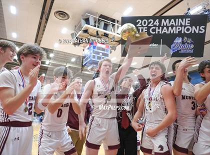 Thumbnail 2 in Monmouth Academy vs. Mount View (MPA Class C Final) photogallery.