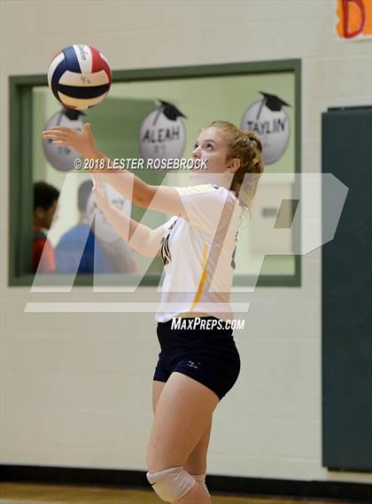 Thumbnail 3 in Poth @ Luling photogallery.