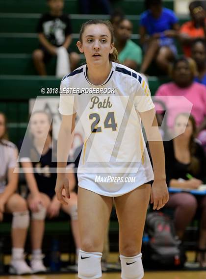 Thumbnail 1 in Poth @ Luling photogallery.