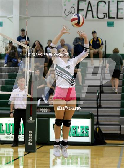 Thumbnail 2 in Poth @ Luling photogallery.