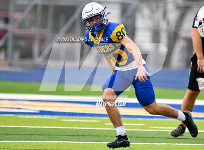 Thumbnail 2 in FR: Community vs Sunnyvale photogallery.