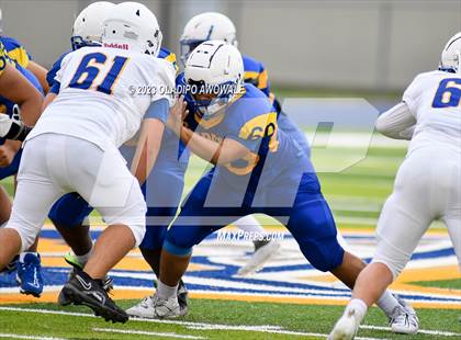 Thumbnail 3 in FR: Community vs Sunnyvale photogallery.