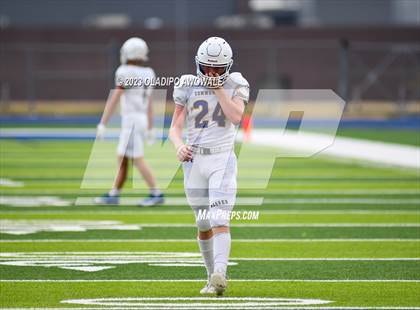 Thumbnail 3 in FR: Community vs Sunnyvale photogallery.