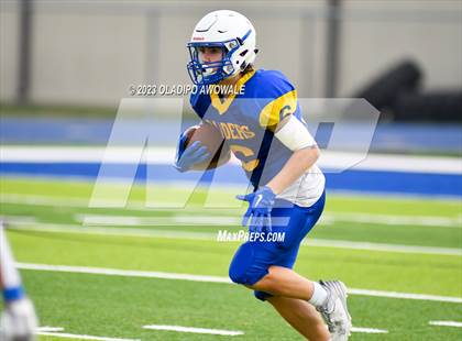 Thumbnail 3 in FR: Community vs Sunnyvale photogallery.