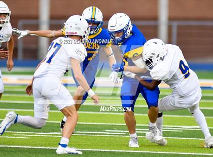 Thumbnail 1 in FR: Community vs Sunnyvale photogallery.