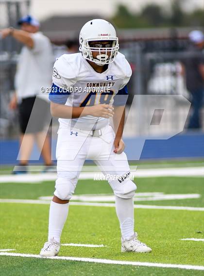 Thumbnail 3 in FR: Community vs Sunnyvale photogallery.