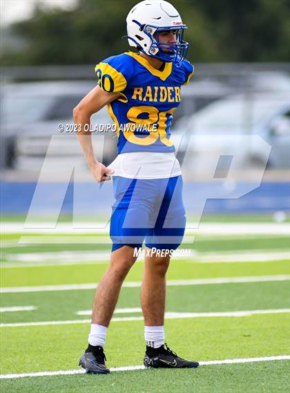 Thumbnail 3 in FR: Community vs Sunnyvale photogallery.