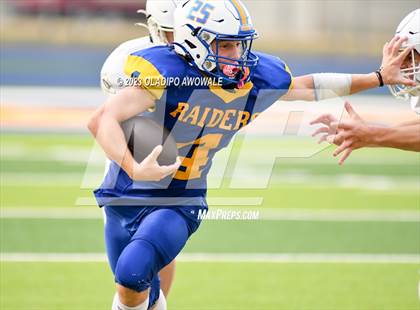 Thumbnail 2 in FR: Community vs Sunnyvale photogallery.