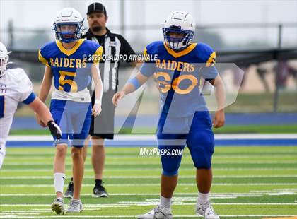 Thumbnail 2 in FR: Community vs Sunnyvale photogallery.