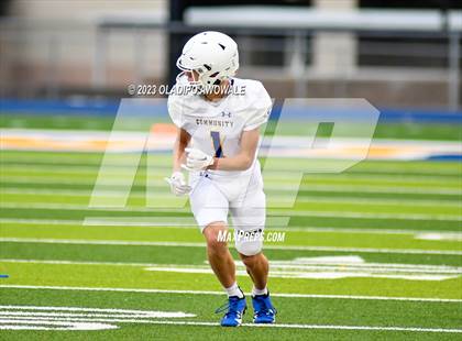 Thumbnail 1 in FR: Community vs Sunnyvale photogallery.