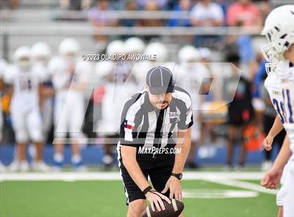 Thumbnail 2 in FR: Community vs Sunnyvale photogallery.