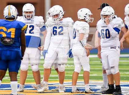 Thumbnail 3 in FR: Community vs Sunnyvale photogallery.