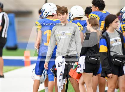 Thumbnail 2 in FR: Community vs Sunnyvale photogallery.