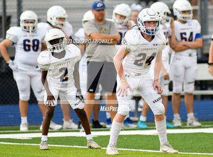 Thumbnail 3 in FR: Community vs Sunnyvale photogallery.