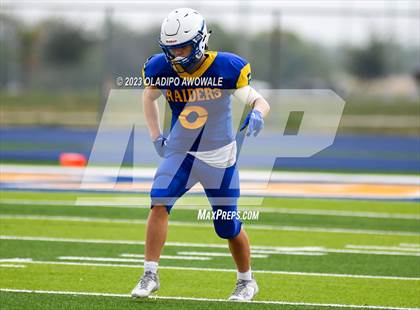 Thumbnail 3 in FR: Community vs Sunnyvale photogallery.