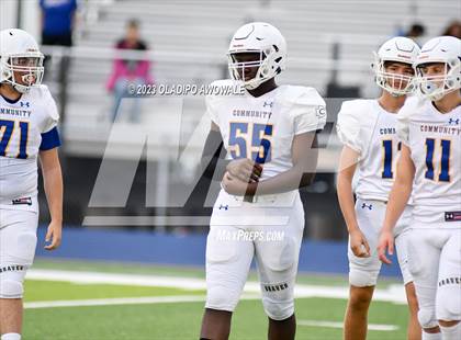 Thumbnail 1 in FR: Community vs Sunnyvale photogallery.