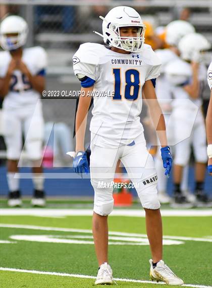 Thumbnail 3 in FR: Community vs Sunnyvale photogallery.