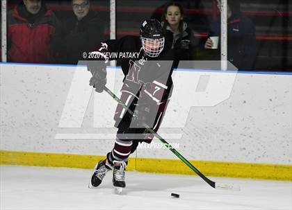 Thumbnail 1 in North Haven @ Fairfield Warde/Ludlowe photogallery.