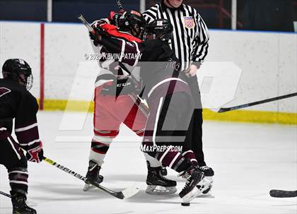 Thumbnail 1 in North Haven @ Fairfield Warde/Ludlowe photogallery.