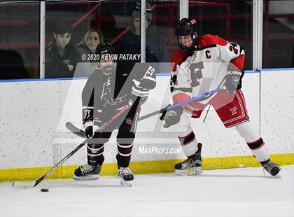 Thumbnail 3 in North Haven @ Fairfield Warde/Ludlowe photogallery.