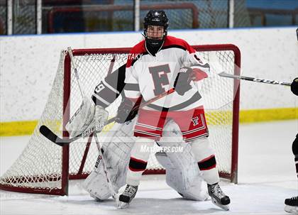Thumbnail 1 in North Haven @ Fairfield Warde/Ludlowe photogallery.