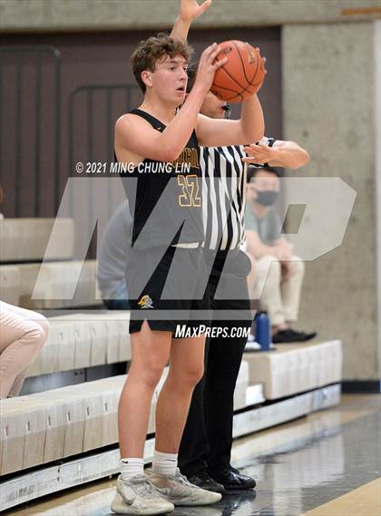 Thumbnail 3 in Foothill @ Aliso Niguel photogallery.