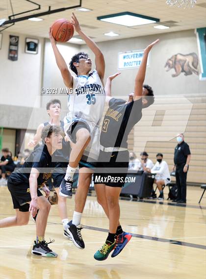Thumbnail 1 in Foothill @ Aliso Niguel photogallery.