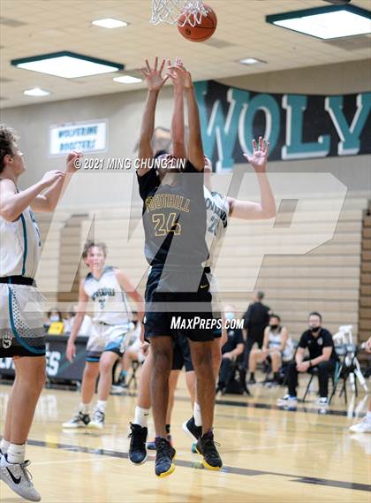 Thumbnail 1 in Foothill @ Aliso Niguel photogallery.