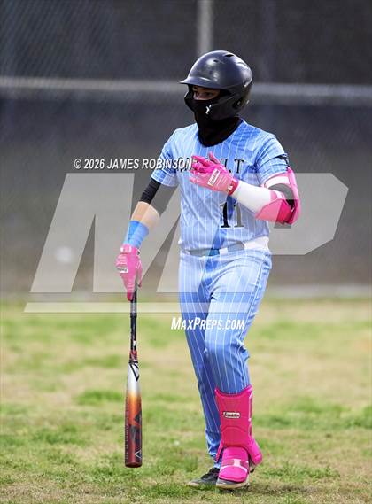 Thumbnail 1 in Ribault @ Ed White photogallery.