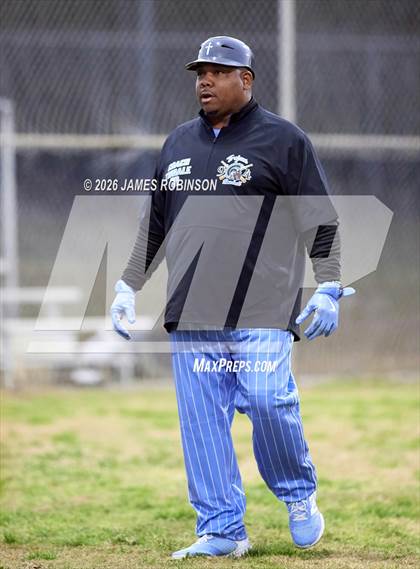 Thumbnail 3 in Ribault @ Ed White photogallery.