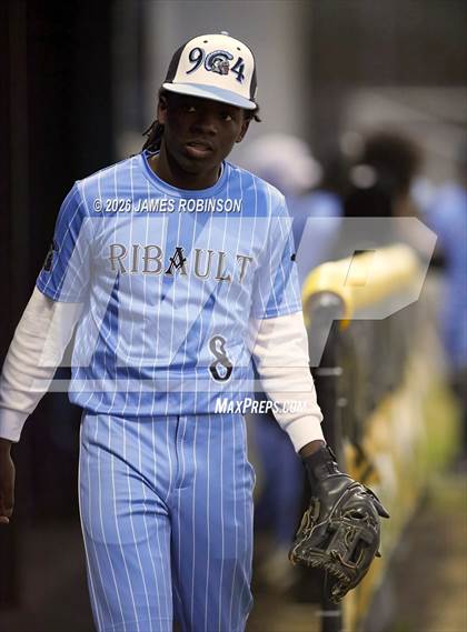 Thumbnail 1 in Ribault @ Ed White photogallery.