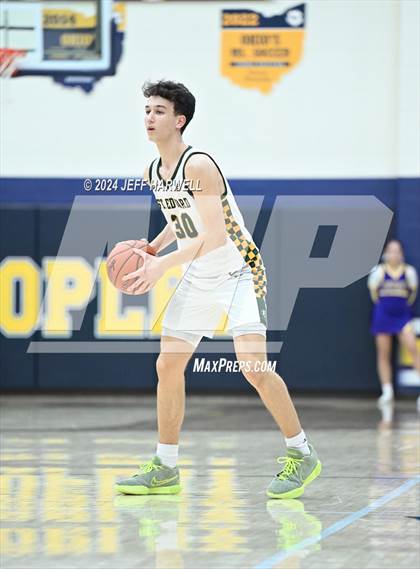 Thumbnail 1 in Avon vs. St. Edward (OHSAA D1 Districit Semifinal) photogallery.