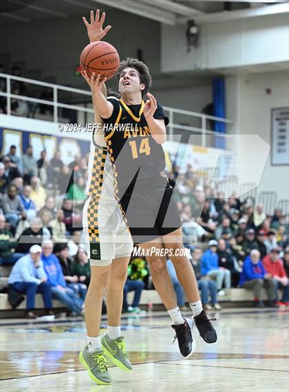 Thumbnail 1 in Avon vs. St. Edward (OHSAA D1 Districit Semifinal) photogallery.