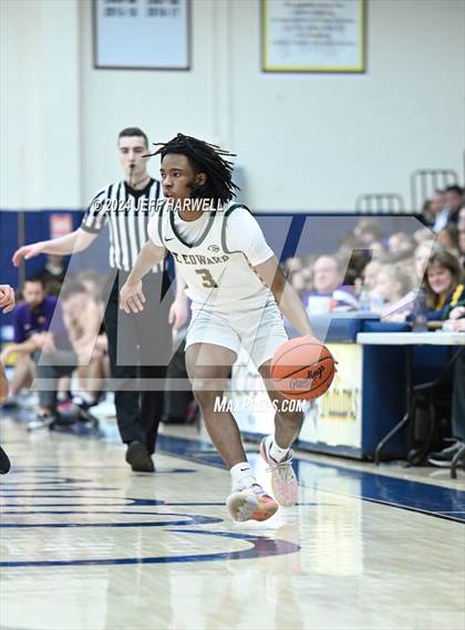 Thumbnail 1 in Avon vs. St. Edward (OHSAA D1 Districit Semifinal) photogallery.