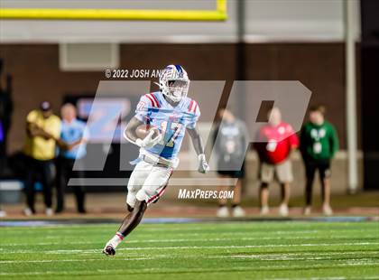 Thumbnail 3 in Catholic-B.R. @ Zachary photogallery.
