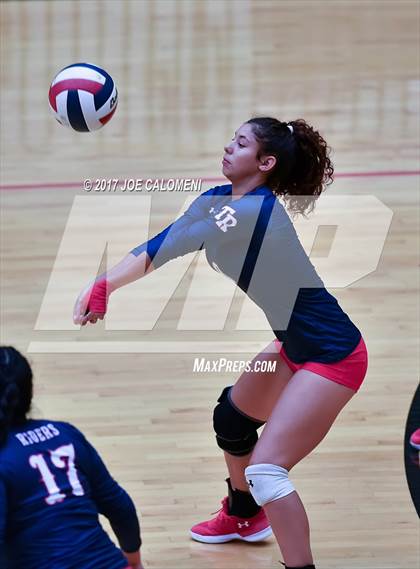 Thumbnail 3 in Johnson vs Roosevelt [Theodore] photogallery.