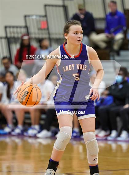 Thumbnail 3 in Rockvale vs. Starkville Academy photogallery.
