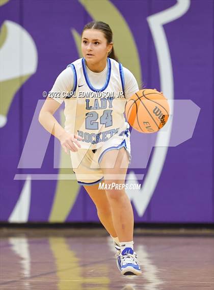 Thumbnail 1 in Rockvale vs. Starkville Academy photogallery.