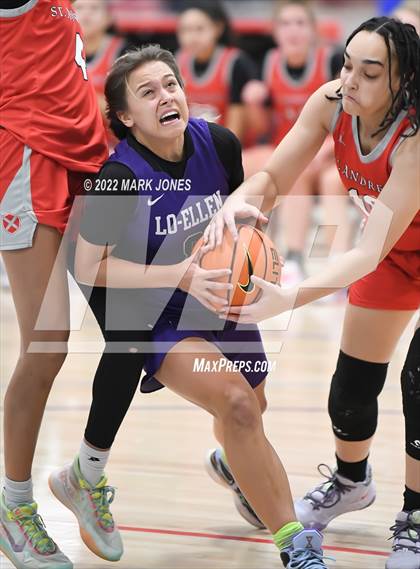 Thumbnail 2 in St. Andrew's (RI) vs. Lo-Ellen (Ont, Canada) - (Nike Tournament of Champions) photogallery.