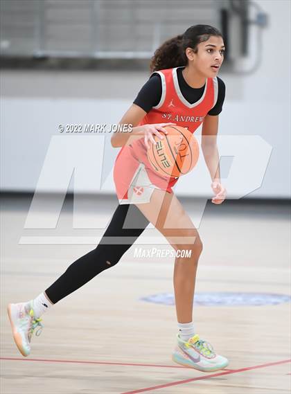 Thumbnail 1 in St. Andrew's (RI) vs. Lo-Ellen (Ont, Canada) - (Nike Tournament of Champions) photogallery.