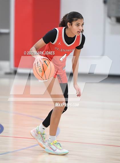Thumbnail 3 in St. Andrew's (RI) vs. Lo-Ellen (Ont, Canada) - (Nike Tournament of Champions) photogallery.
