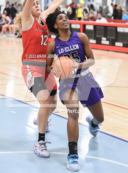 Thumbnail 3 in St. Andrew's (RI) vs. Lo-Ellen (Ont, Canada) - (Nike Tournament of Champions) photogallery.