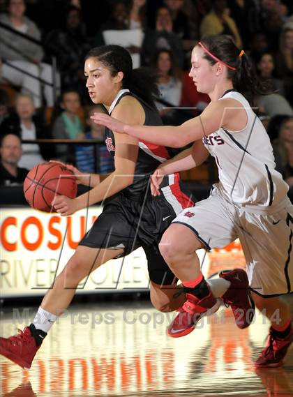 Thumbnail 3 in Patterson vs. Modesto Christian (CIF SJS D3 Playoffs) photogallery.
