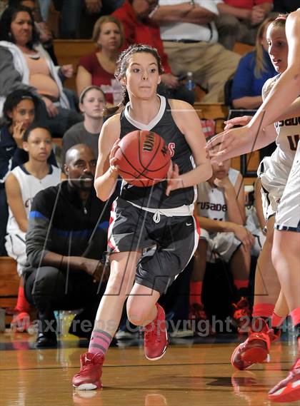 Thumbnail 3 in Patterson vs. Modesto Christian (CIF SJS D3 Playoffs) photogallery.