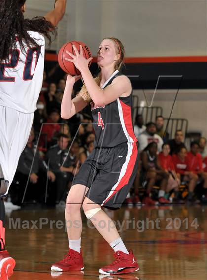 Thumbnail 3 in Patterson vs. Modesto Christian (CIF SJS D3 Playoffs) photogallery.