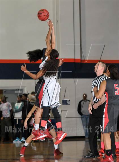 Thumbnail 1 in Patterson vs. Modesto Christian (CIF SJS D3 Playoffs) photogallery.