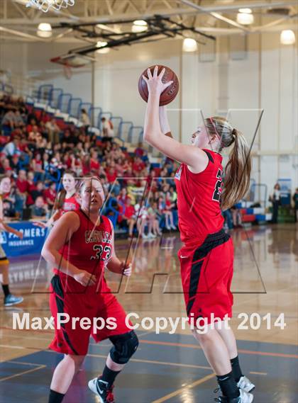 Thumbnail 2 in Castilleja vs. Menlo (CIF CCS D4 Final) photogallery.
