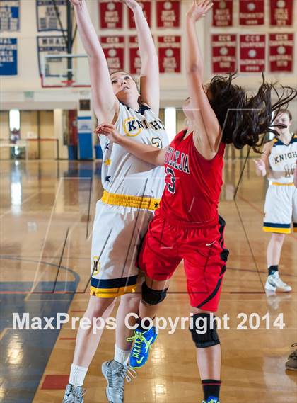 Thumbnail 2 in Castilleja vs. Menlo (CIF CCS D4 Final) photogallery.