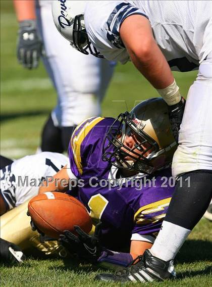 Thumbnail 1 in Huntington @ Sayville photogallery.